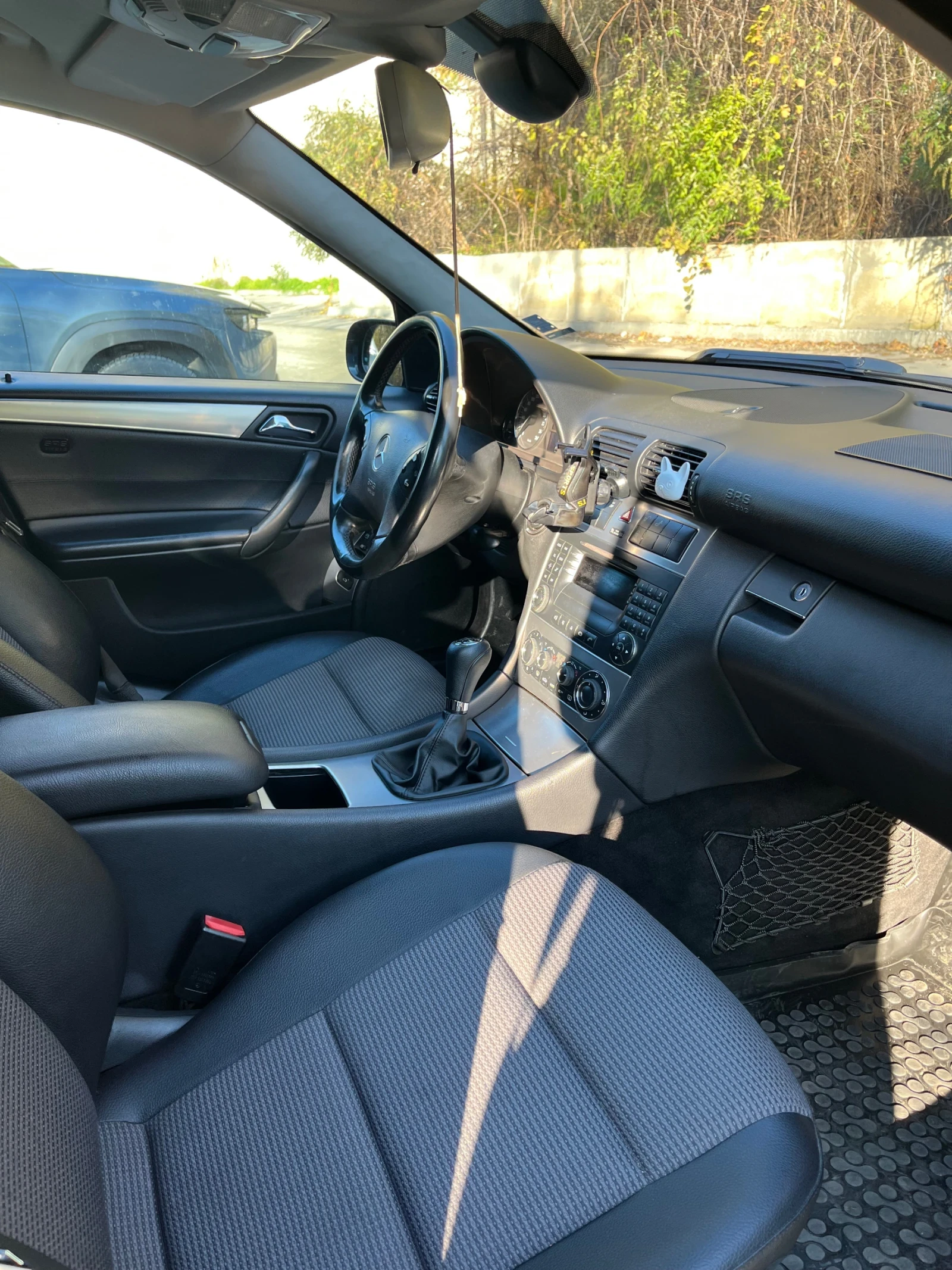 Mercedes-Benz C 200  - изображение 7