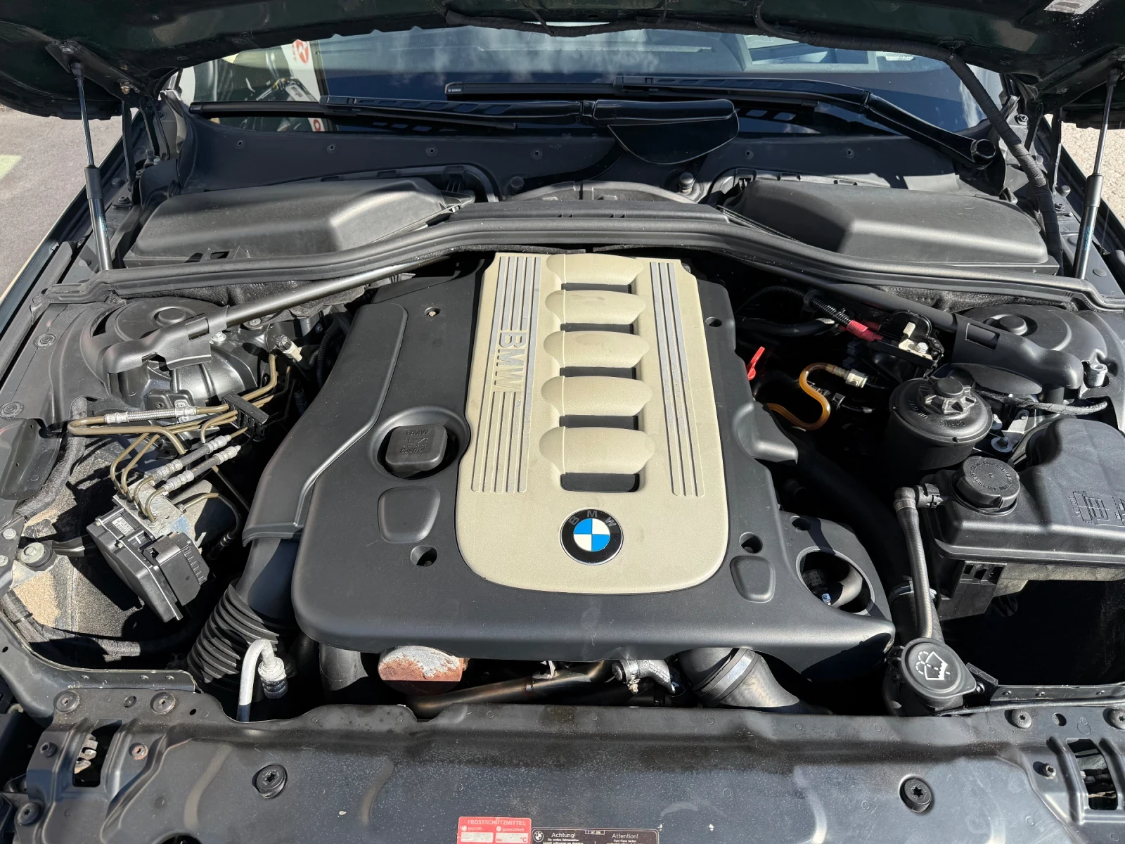 BMW 530, снимка 13 - Автомобили и джипове - 53760645