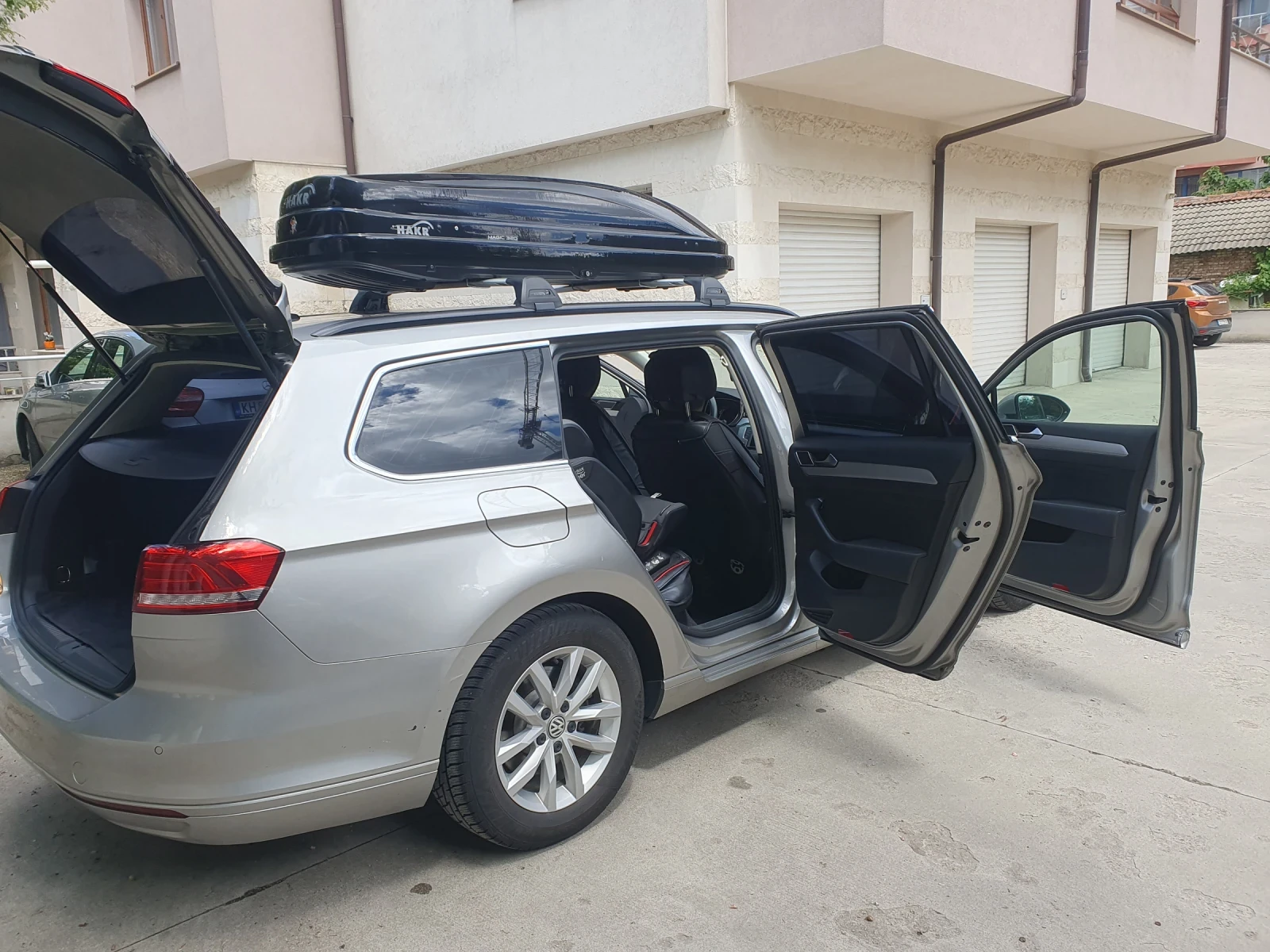 VW Passat B8, снимка 2 - Автомобили и джипове - 53799664