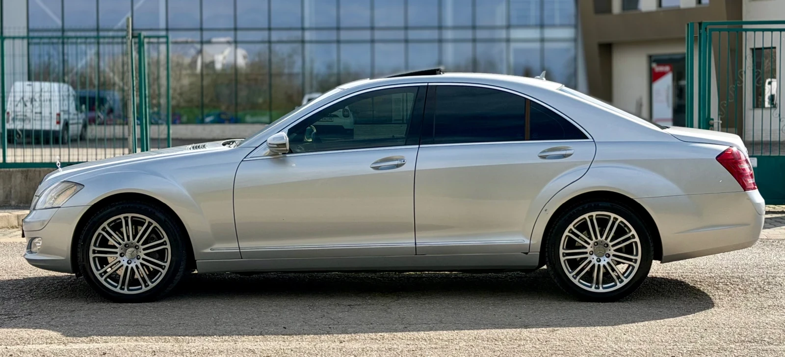 Mercedes-Benz S 320 CDi 235к.с 4-Matic Обдухване Дистроник Камера, снимка 7 - Автомобили и джипове - 54140214