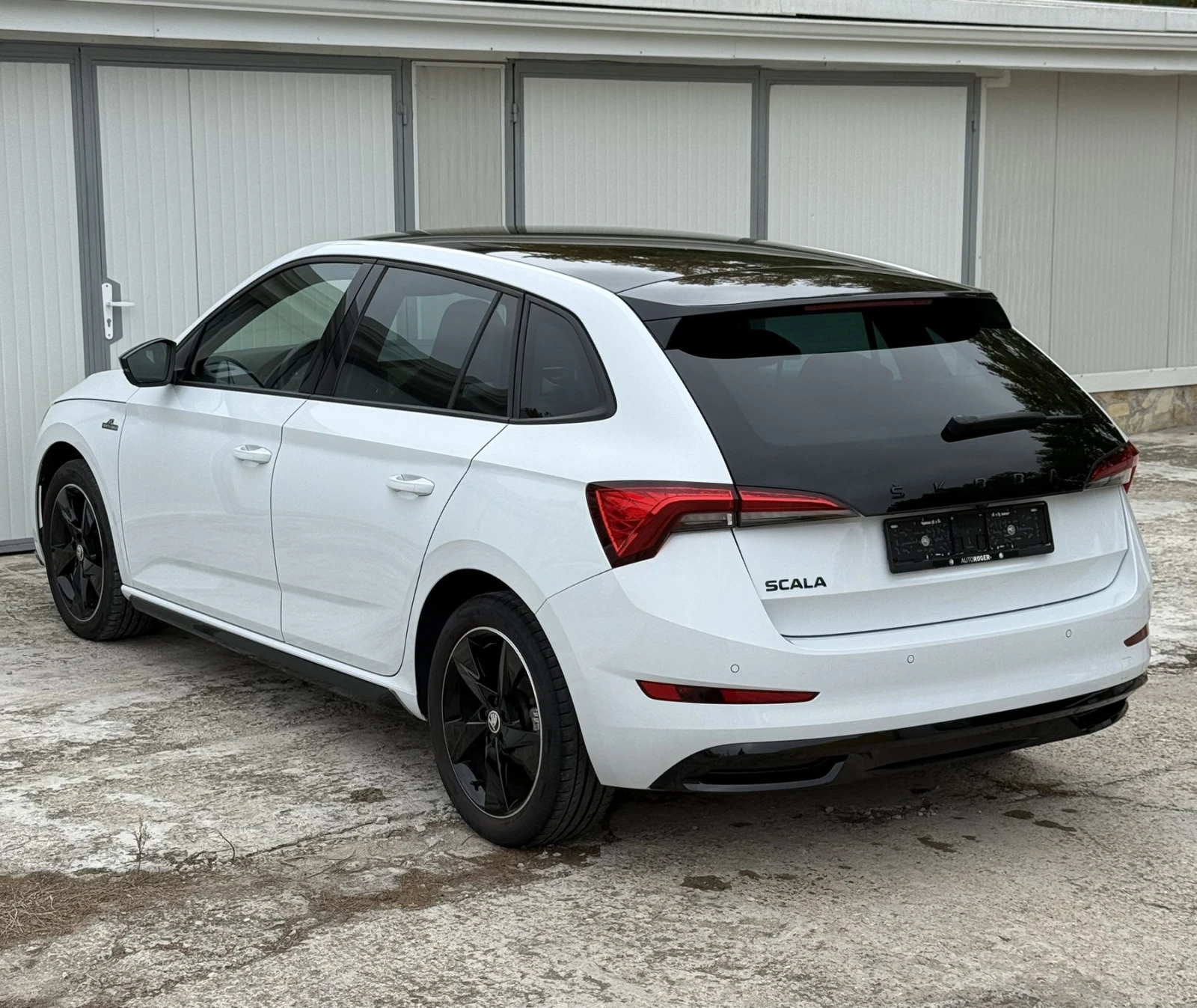 Skoda Scala 1.5 Monte Carlo\DSG\Pano, снимка 3 - Автомобили и джипове - 54324835