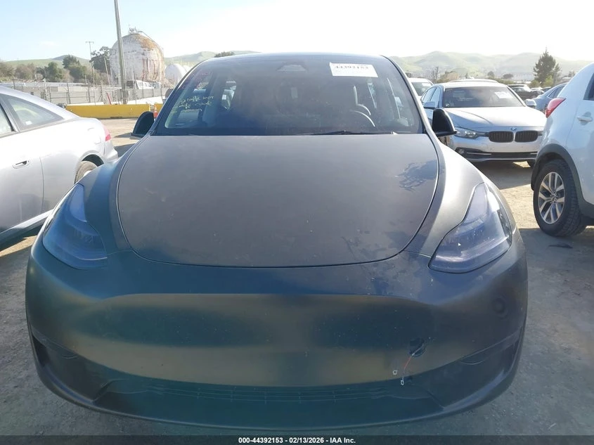 Tesla Model Y Performance Dual Motor All-Wheel Drive, снимка 6 - Автомобили и джипове - 54419099