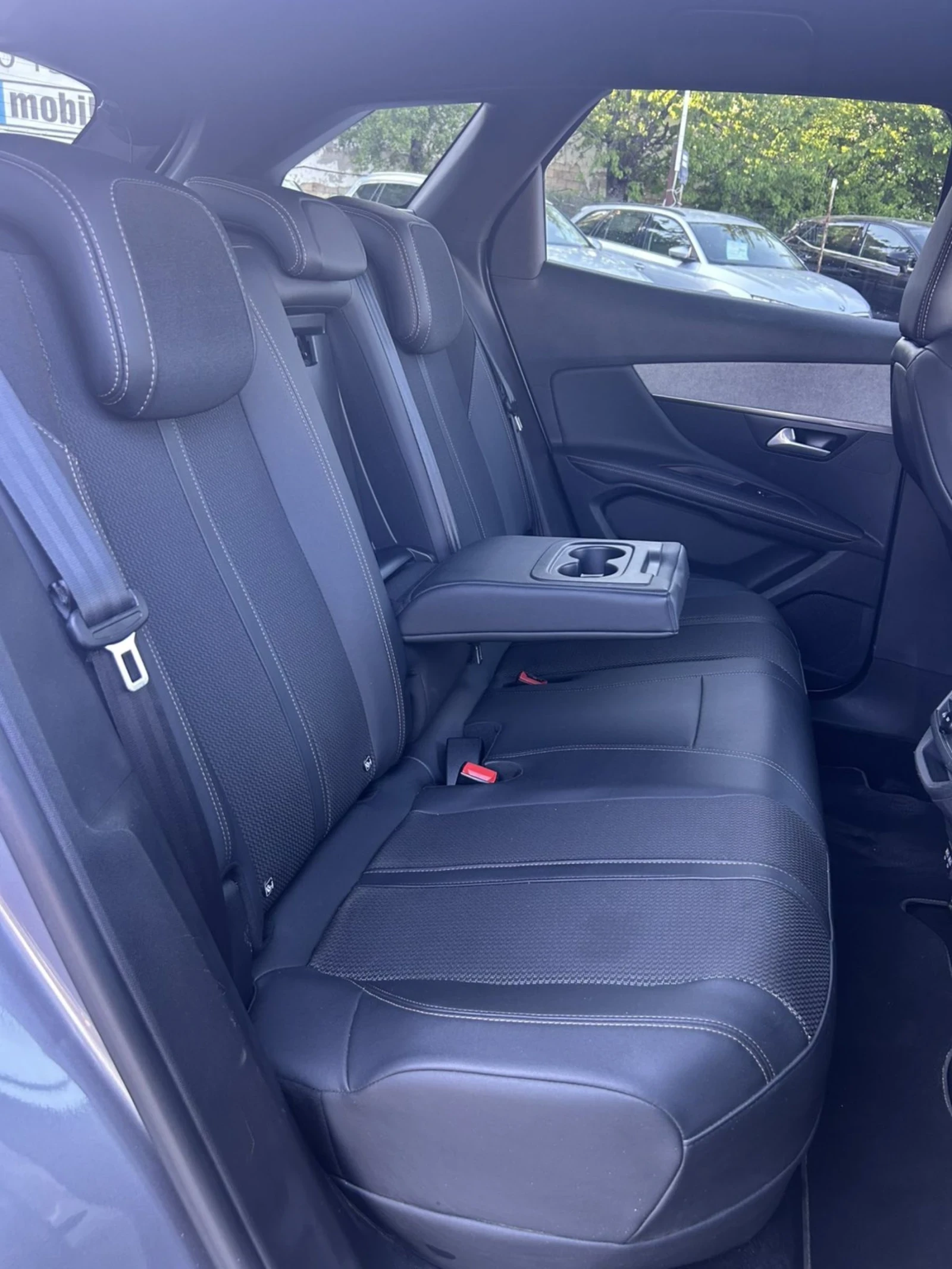 Peugeot 3008 GT * 4WD * Plugin * 300 * , снимка 15 - Автомобили и джипове - 54444319
