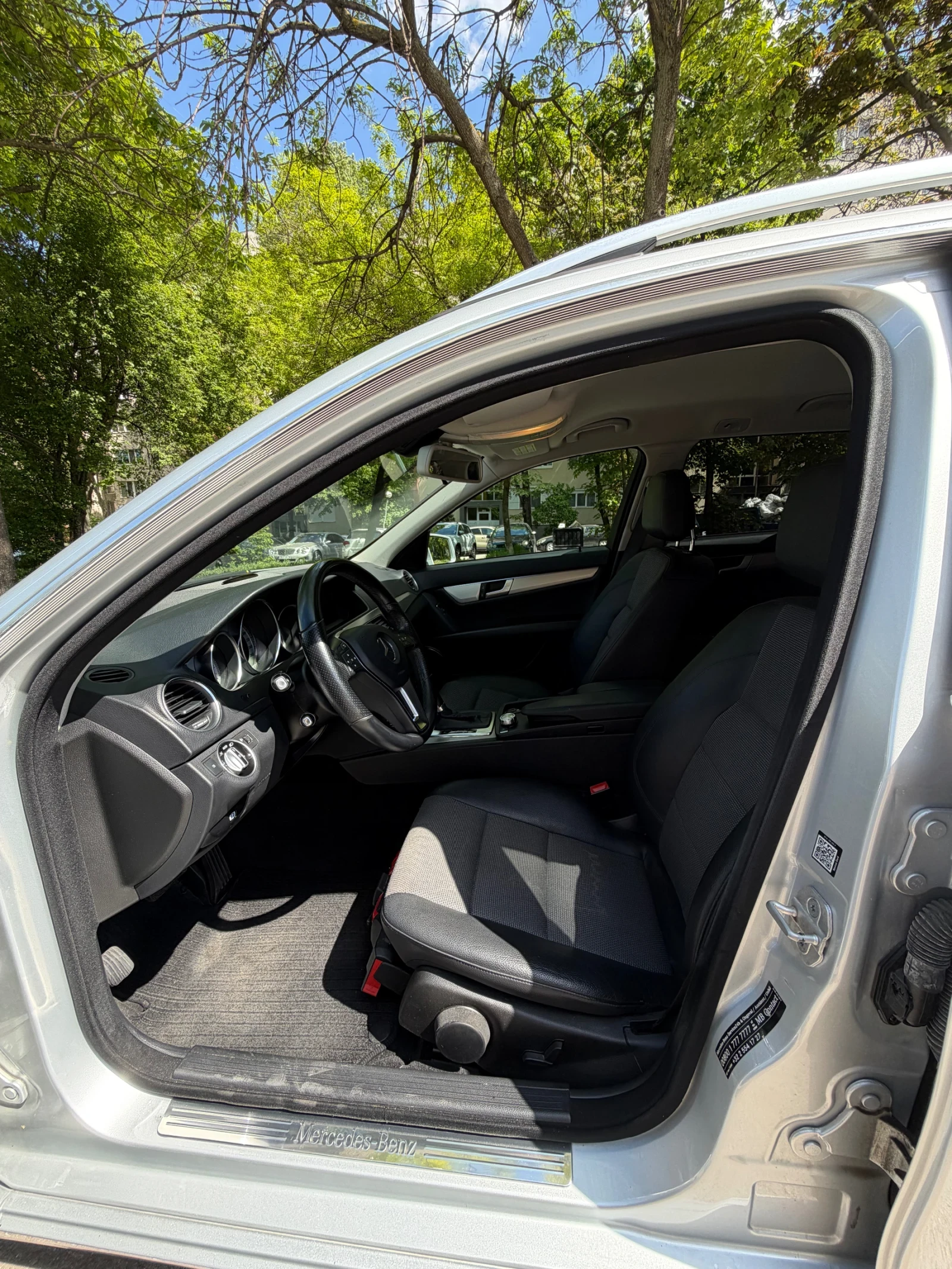 Mercedes-Benz A 180, снимка 12 - Автомобили и джипове - 54510820