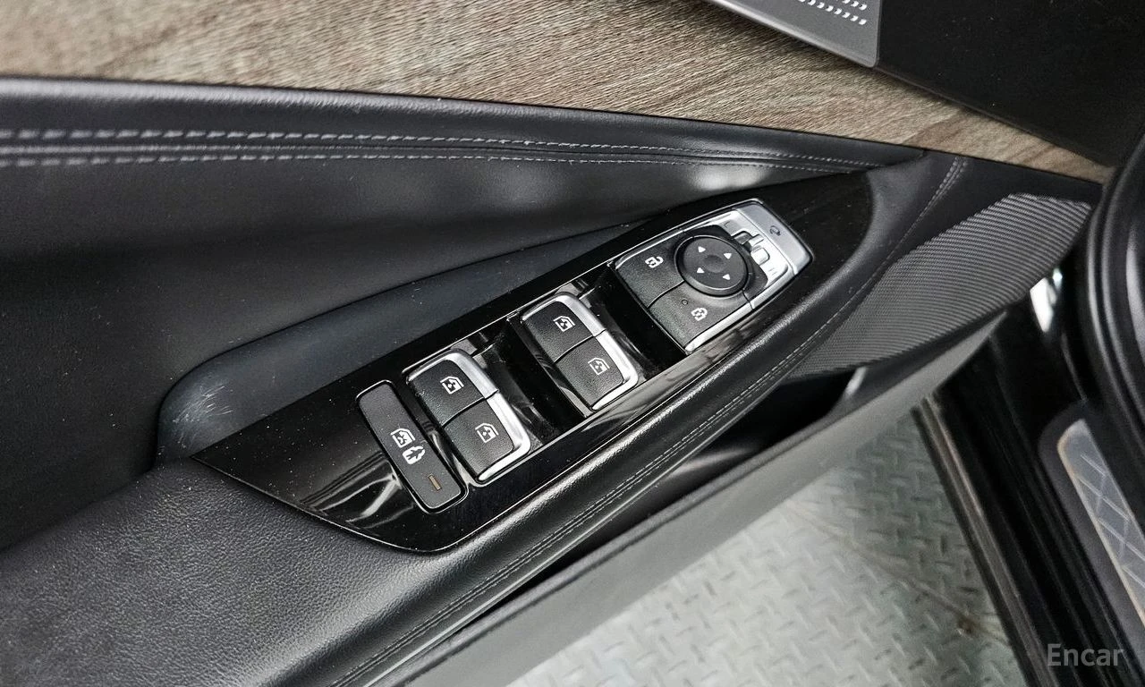 Kia K8 3.5* LPI* PREMIUM* ПОДГРЕВ* ОБДУХВАНЕ* 360КАМЕРА* , снимка 6 - Автомобили и джипове - 54576937