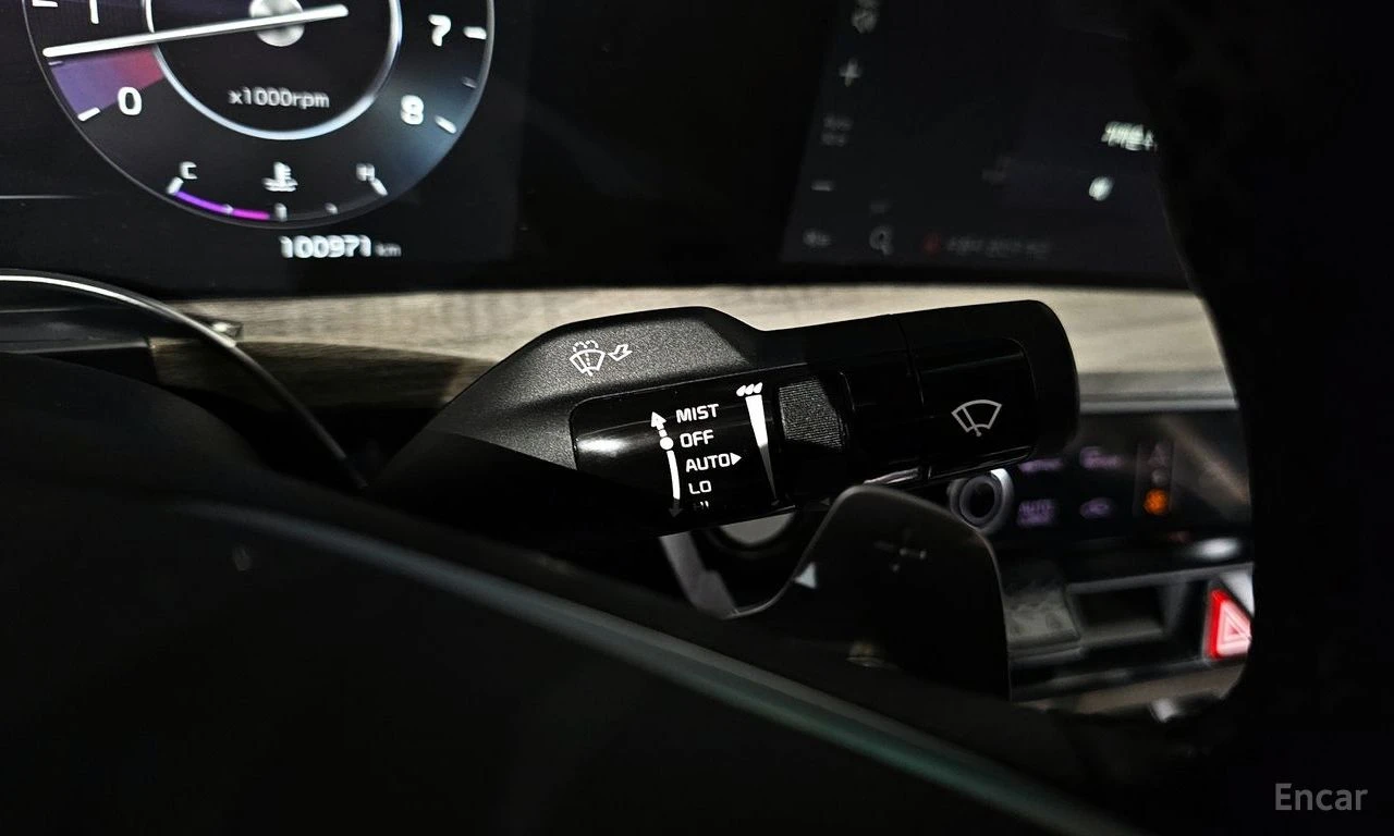 Kia K8 3.5* LPI* PREMIUM* ПОДГРЕВ* ОБДУХВАНЕ* 360КАМЕРА* , снимка 14 - Автомобили и джипове - 54576937