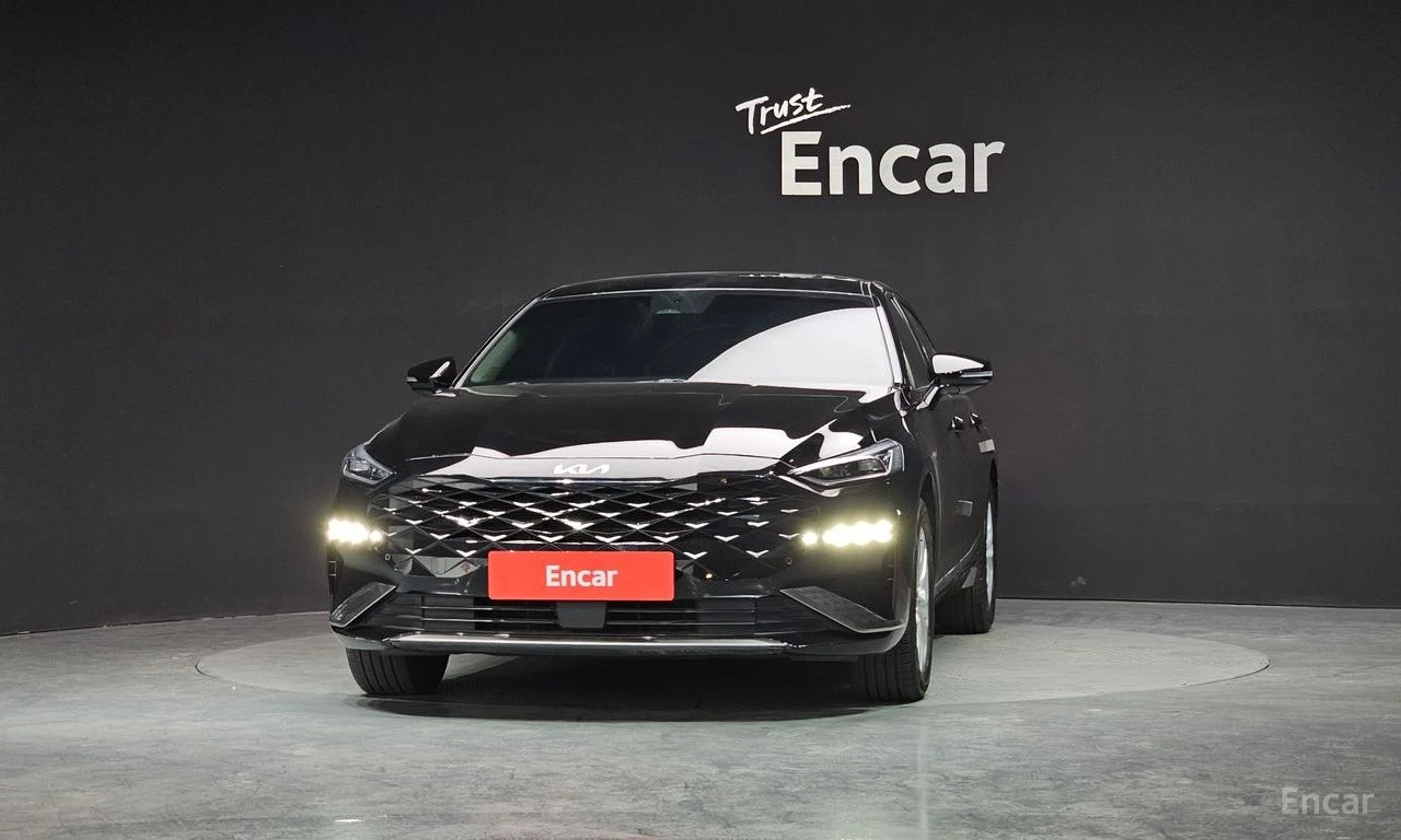Kia K8 3.5* LPI* PREMIUM* ПОДГРЕВ* ОБДУХВАНЕ* 360КАМЕРА* , снимка 3 - Автомобили и джипове - 54576937