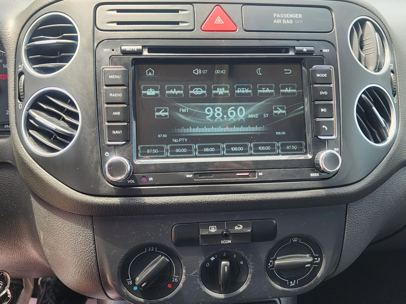 VW Golf Plus 1.9TDI, снимка 8 - Автомобили и джипове - 54789937