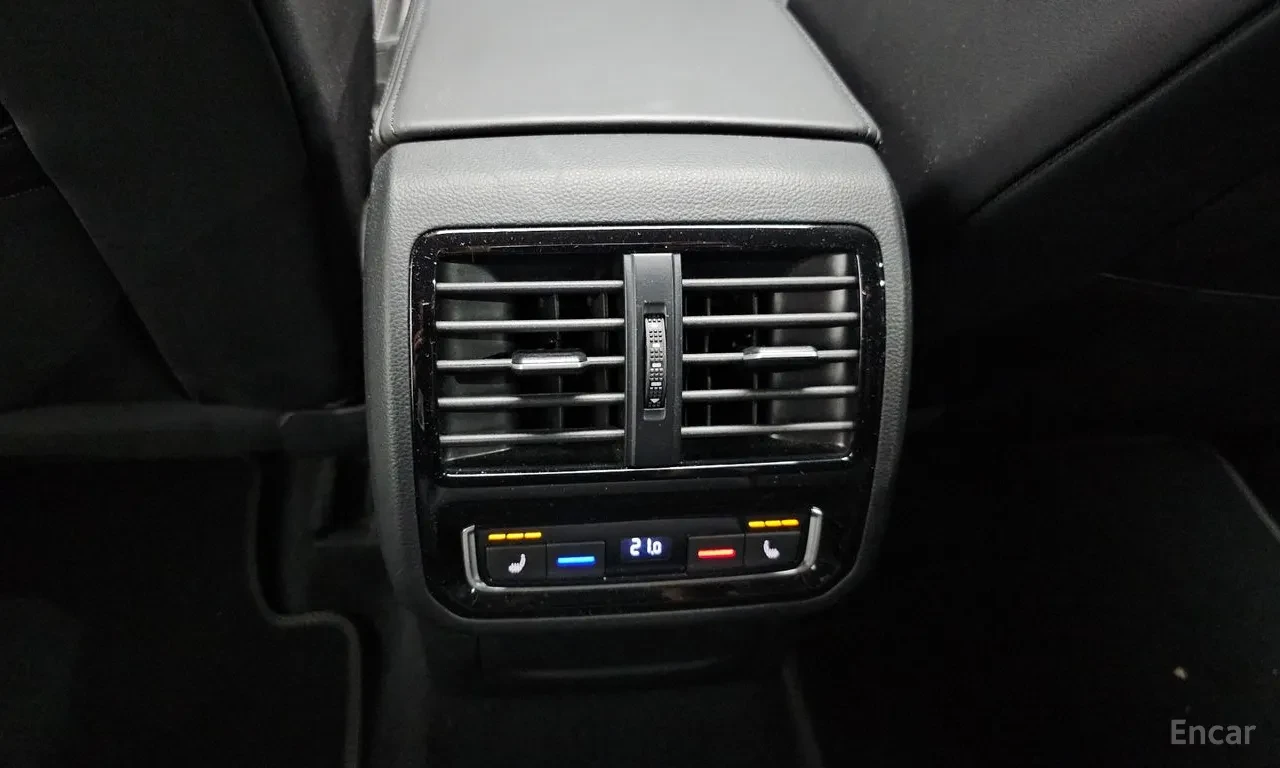 VW Arteon 2.0 TDI / PRESTIGE / 4MOTION / 360 КАМЕРА / ЛИЗИНГ, снимка 15 - Автомобили и джипове - 54805265