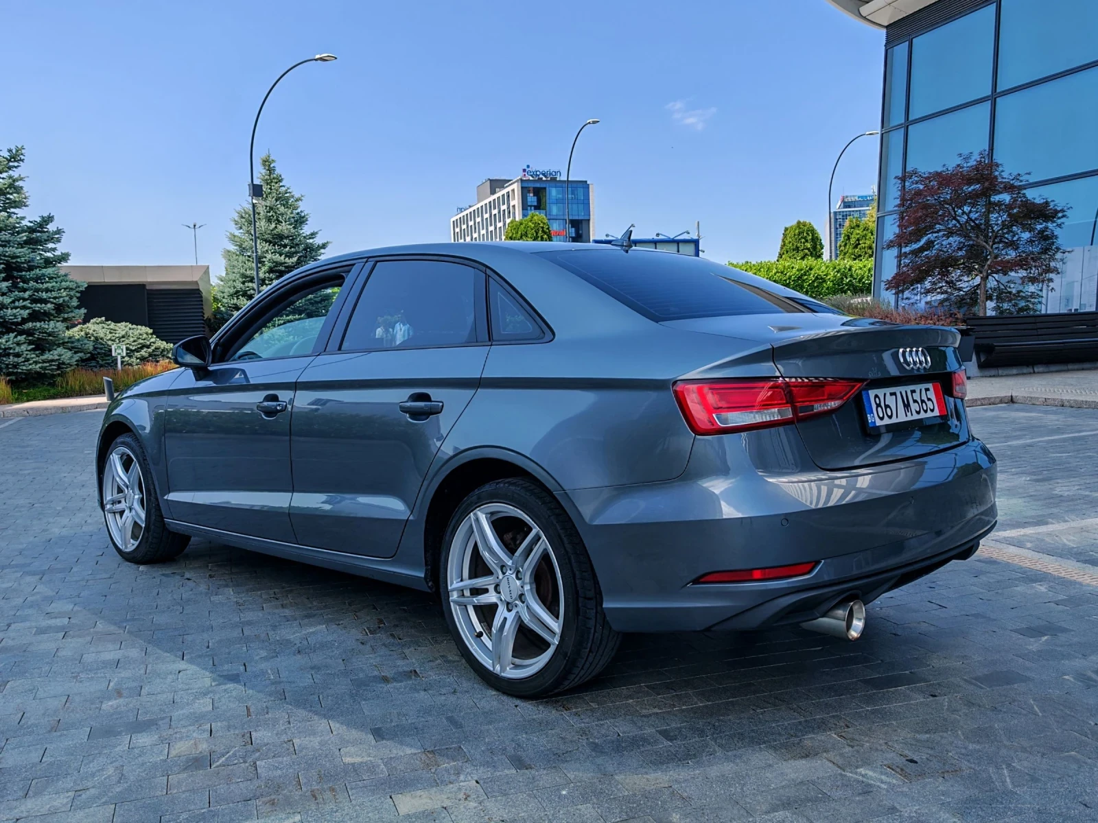 Audi A3 УНИКАТ * АВТОМАТИК * SEDAN * TDI * FACELIFT * , снимка 4 - Автомобили и джипове - 55425755