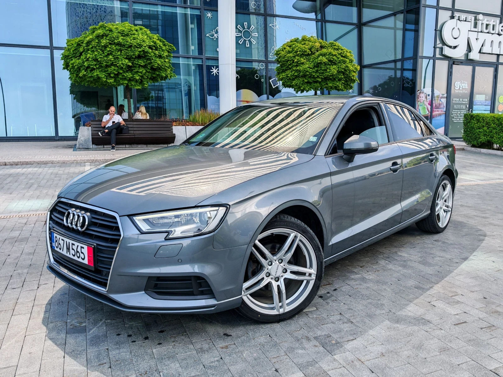 Audi A3 УНИКАТ * АВТОМАТИК * SEDAN * TDI * FACELIFT * , снимка 2 - Автомобили и джипове - 55425755