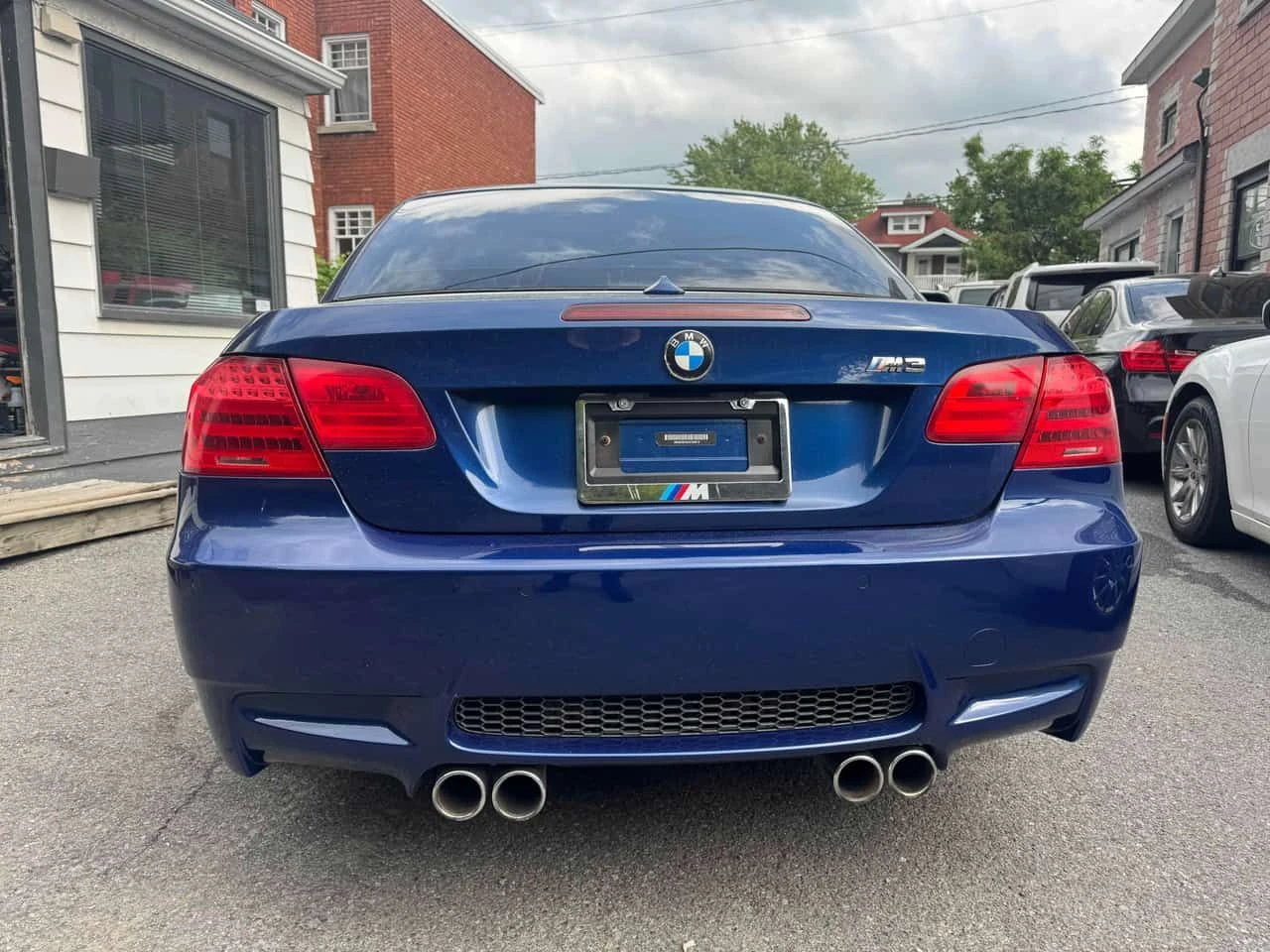 BMW M3 * 2dr Conv * АВТОКРЕДИТ БЕЗ ПЪРВОНАЧАЛНА ВНОСКА* , снимка 4 - Автомобили и джипове - 55592190