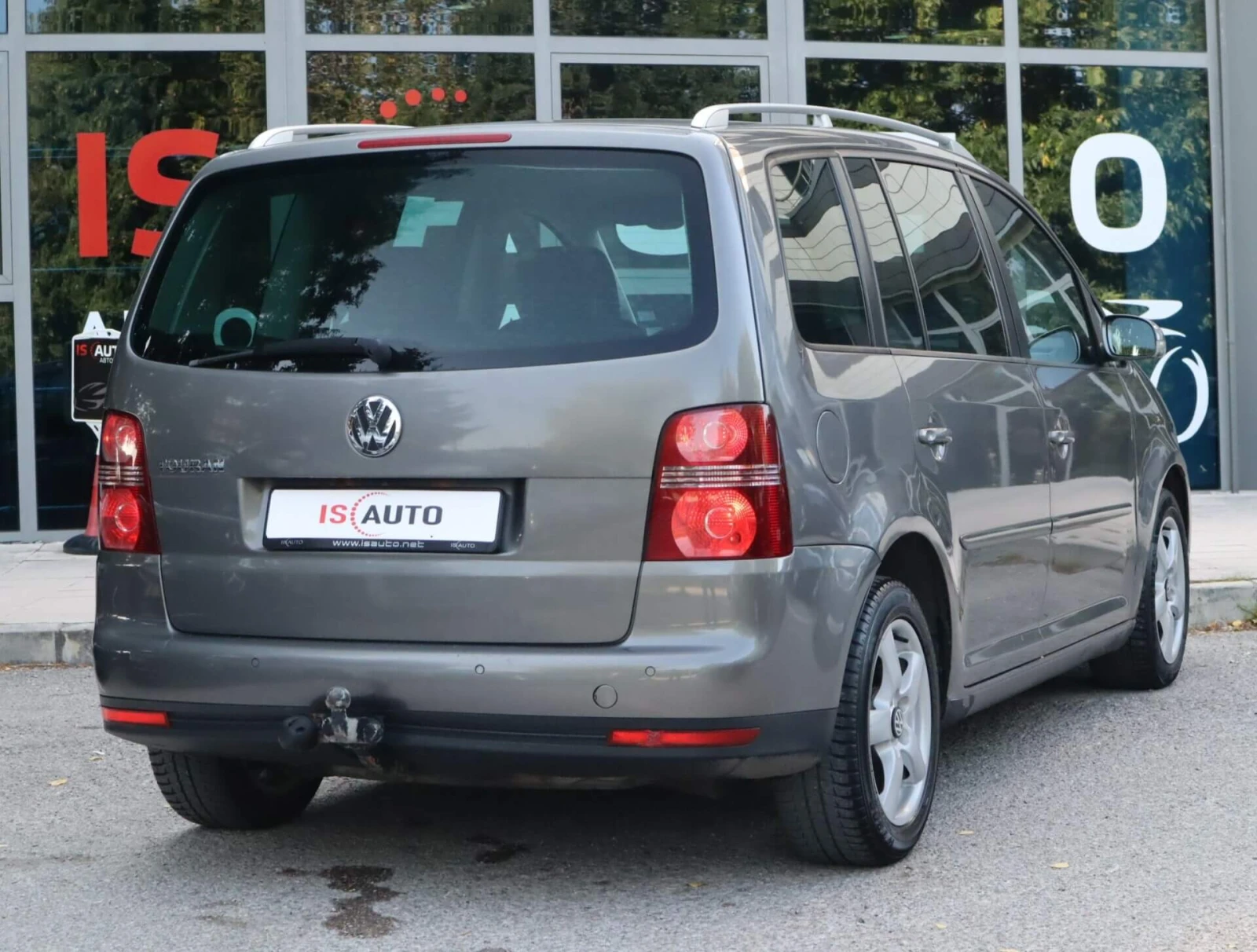 VW Touran 1.4i/Подгрев/Климатроник, снимка 6 - Автомобили и джипове - 56219372