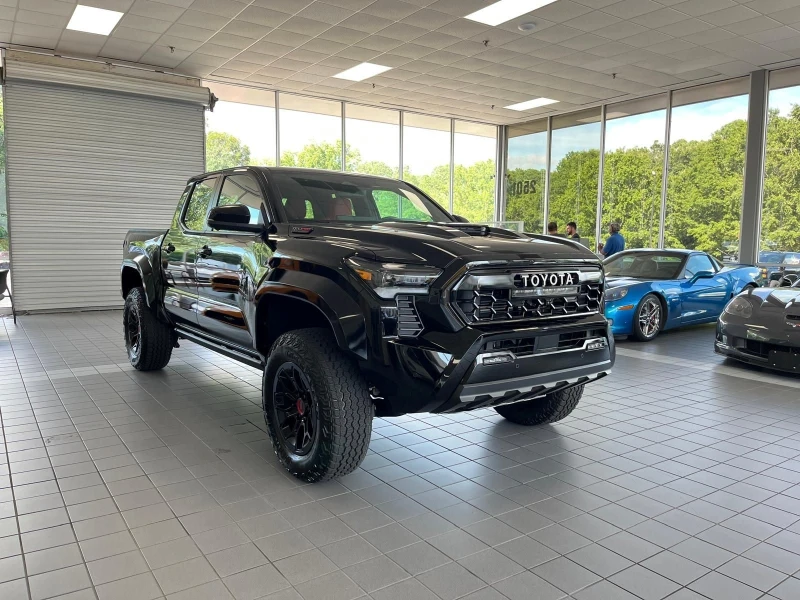 Toyota Tacoma Hybrid, AWD, TRD PRO