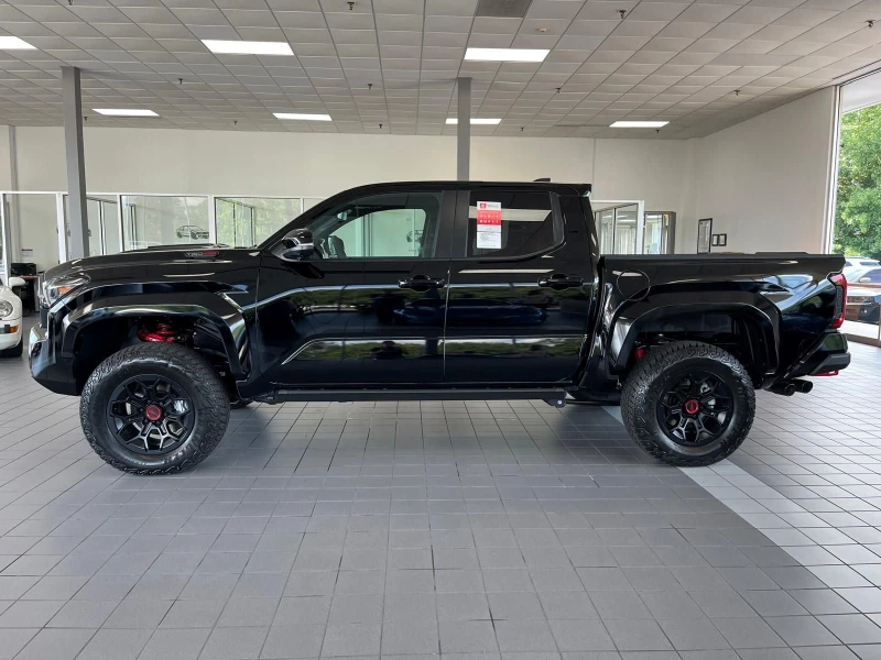 Toyota Tacoma Hybrid, AWD, TRD PRO, снимка 4 - Автомобили и джипове - 52377742
