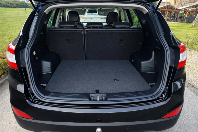 Hyundai IX35 CRDI, снимка 7 - Автомобили и джипове - 53511489