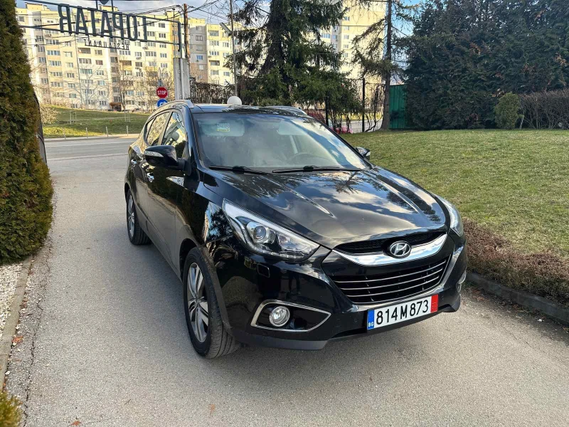 Hyundai IX35 CRDI, снимка 2 - Автомобили и джипове - 53511489