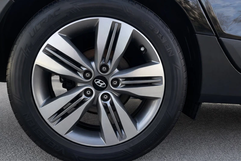 Hyundai IX35 CRDI, снимка 9 - Автомобили и джипове - 53511489