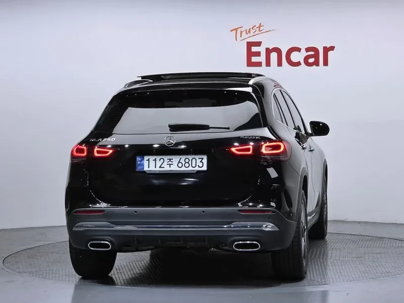 Mercedes-Benz GLA 250  4matic, снимка 4 - Автомобили и джипове - 56016996