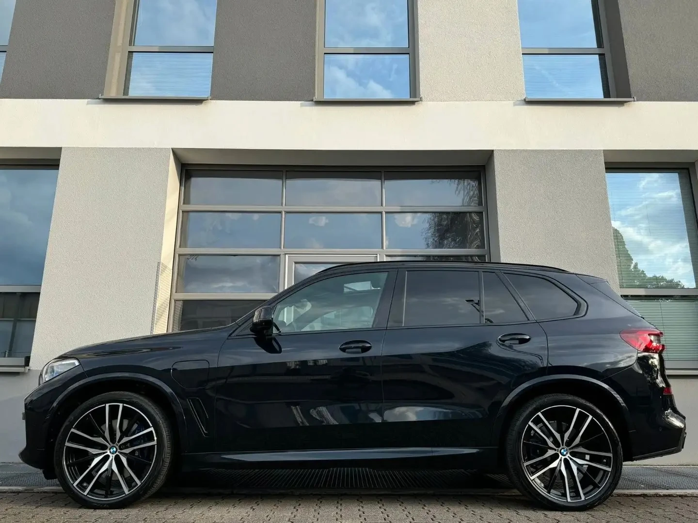 BMW X5 45e xDrive M Sport/Laser/H&K/360/Massage | Mobile.bg   13