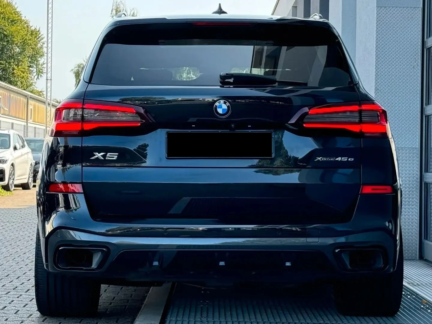 BMW X5 45e xDrive M Sport/Laser/H&K/360/Massage - изображение 4