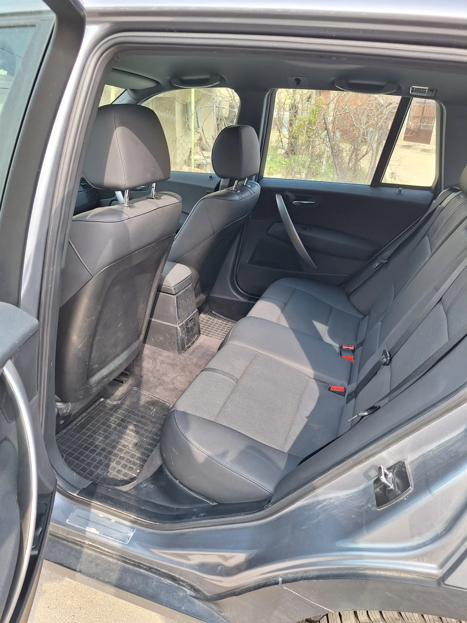BMW X3 2.5i - изображение 6