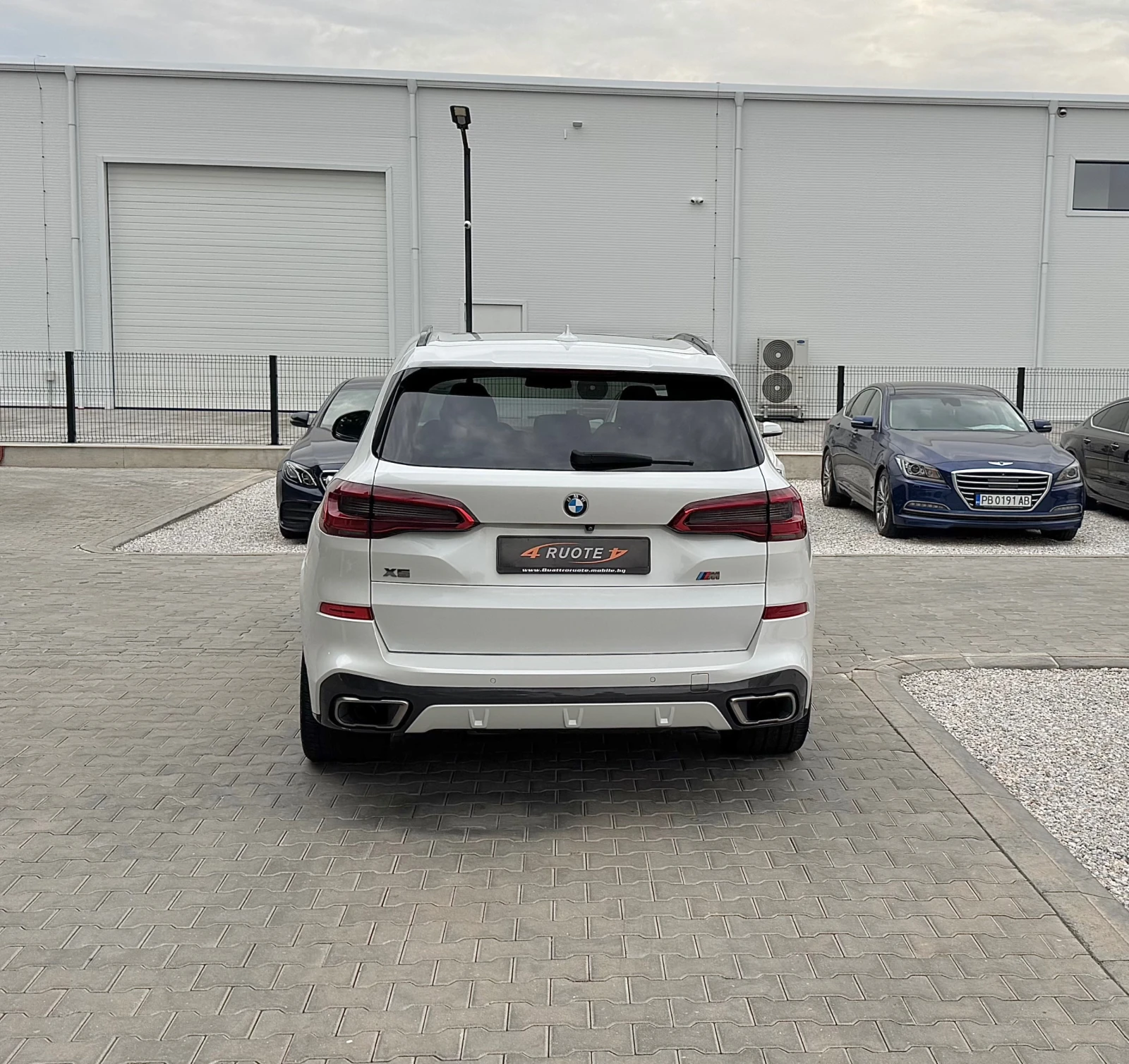 BMW X5 M50d * Magic Sky* Harman/Kardon Подгрев| 360Камера - изображение 5