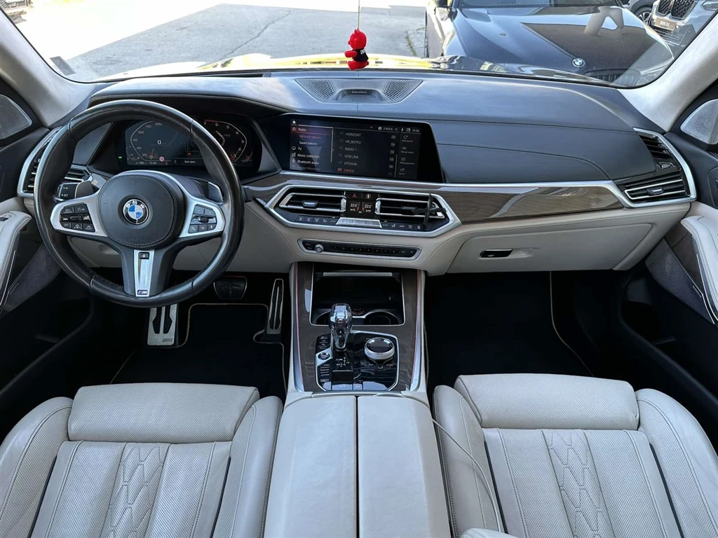 BMW X5 M50i - изображение 7