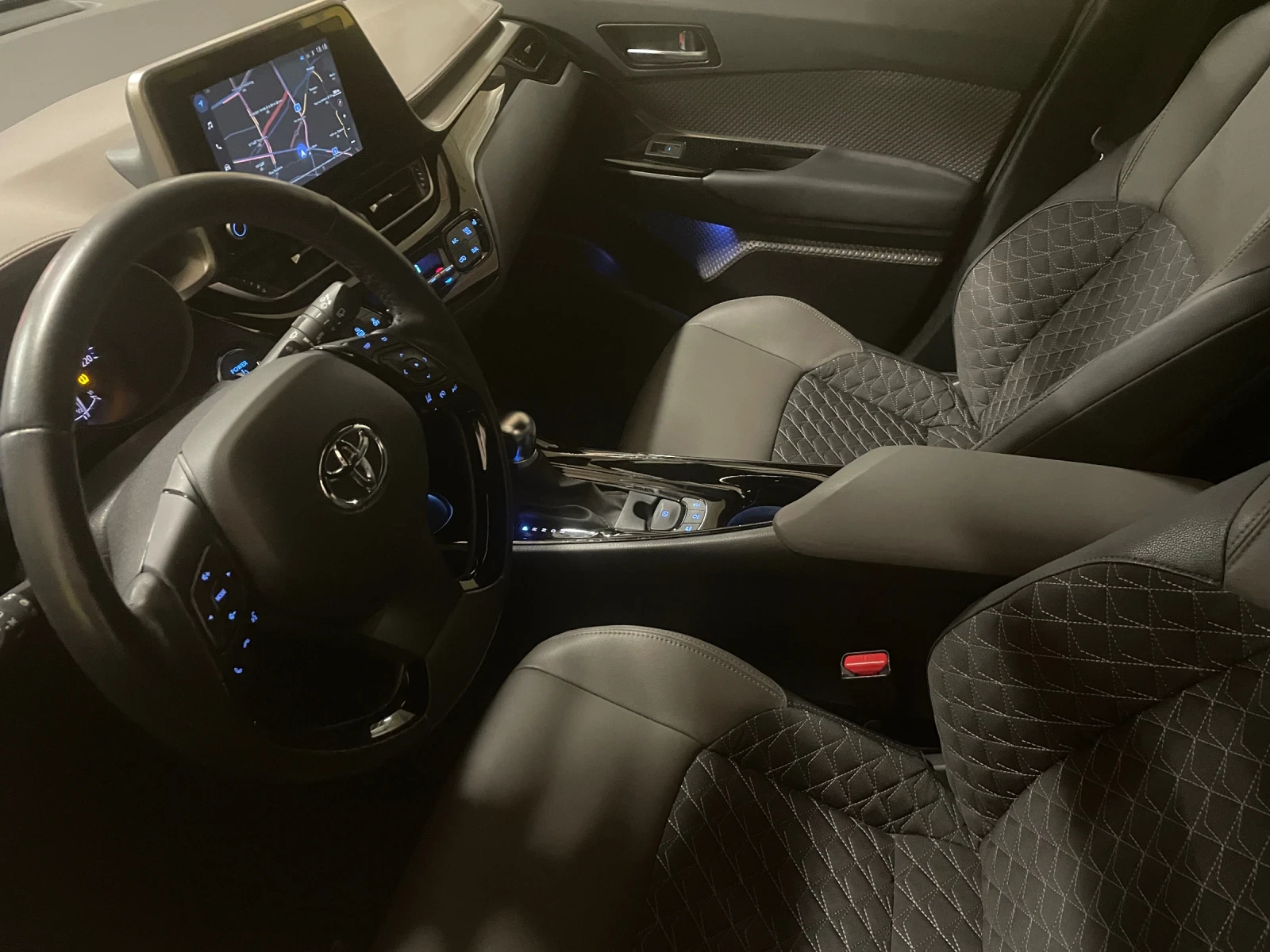 Toyota C-HR 2023 Classy 1.8 лизинг - изображение 4