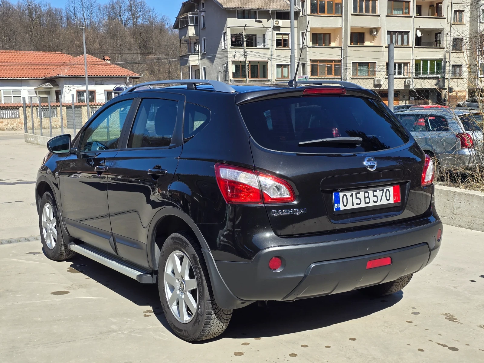 Nissan Qashqai 2.0i 141 к.с. ШВЕЙЦАРИЯ , снимка 7 - Автомобили и джипове - 53801134