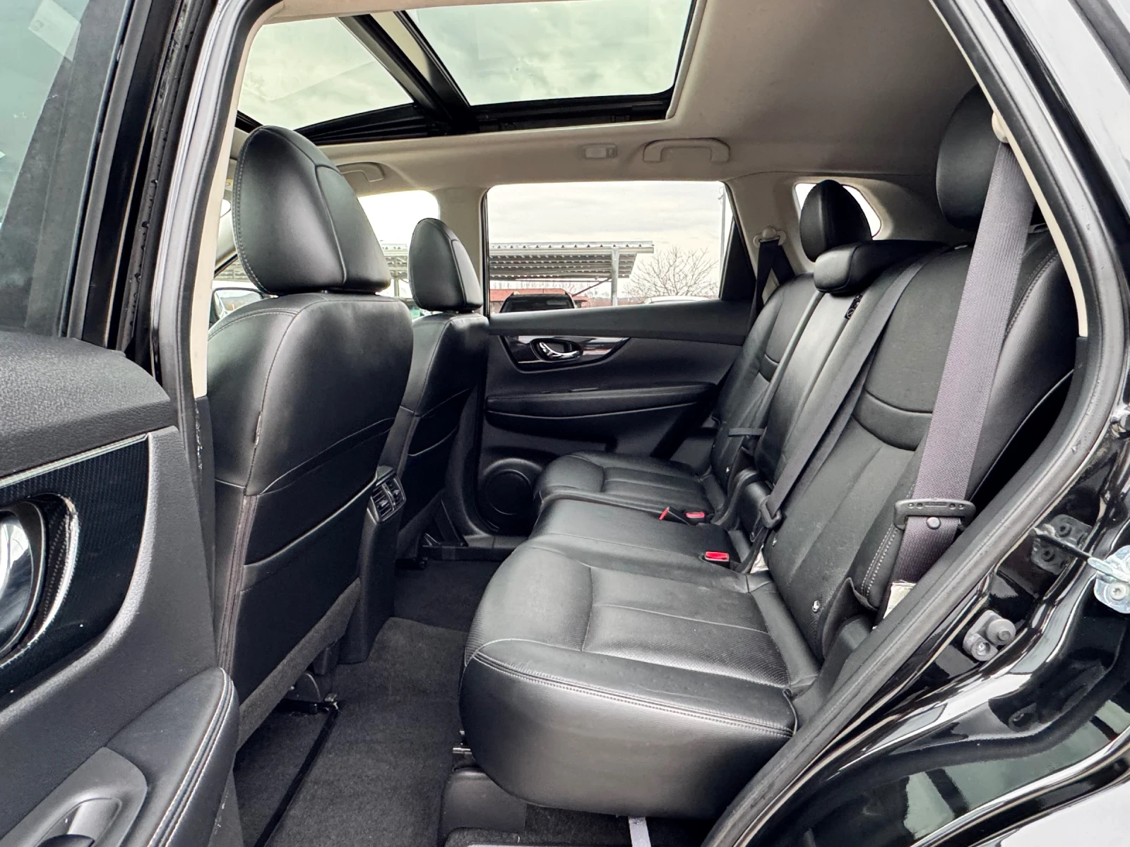 Nissan X-trail 2.0DCI 4х4 Aвтомат Панорама, снимка 10 - Автомобили и джипове - 53906587