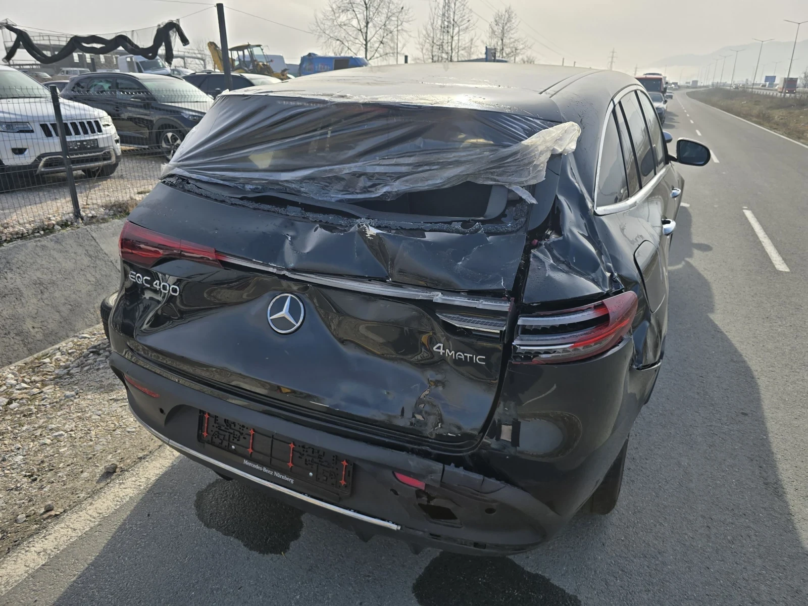 Mercedes-Benz EQC 400/AMG/4Matick/35000KM, снимка 2 - Автомобили и джипове - 54063091