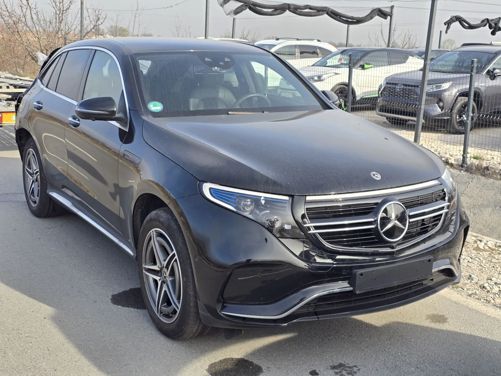 Mercedes-Benz EQC 400/AMG/4Matick/35000KM, снимка 3 - Автомобили и джипове - 54063091
