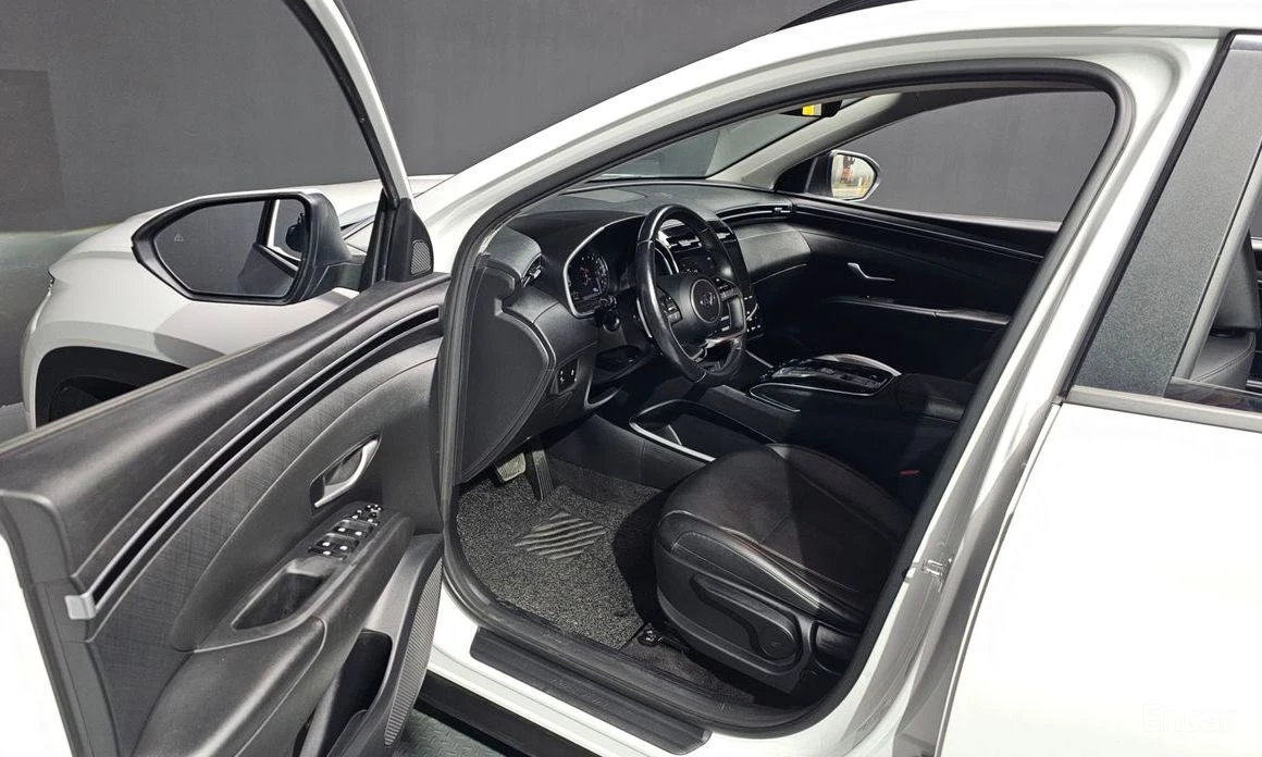 Hyundai Tucson 1.6* TURBO* PREMIUM* ПОДГРЕВ* ОБДУХВАНЕ* КАМЕРА* , снимка 6 - Автомобили и джипове - 54227520