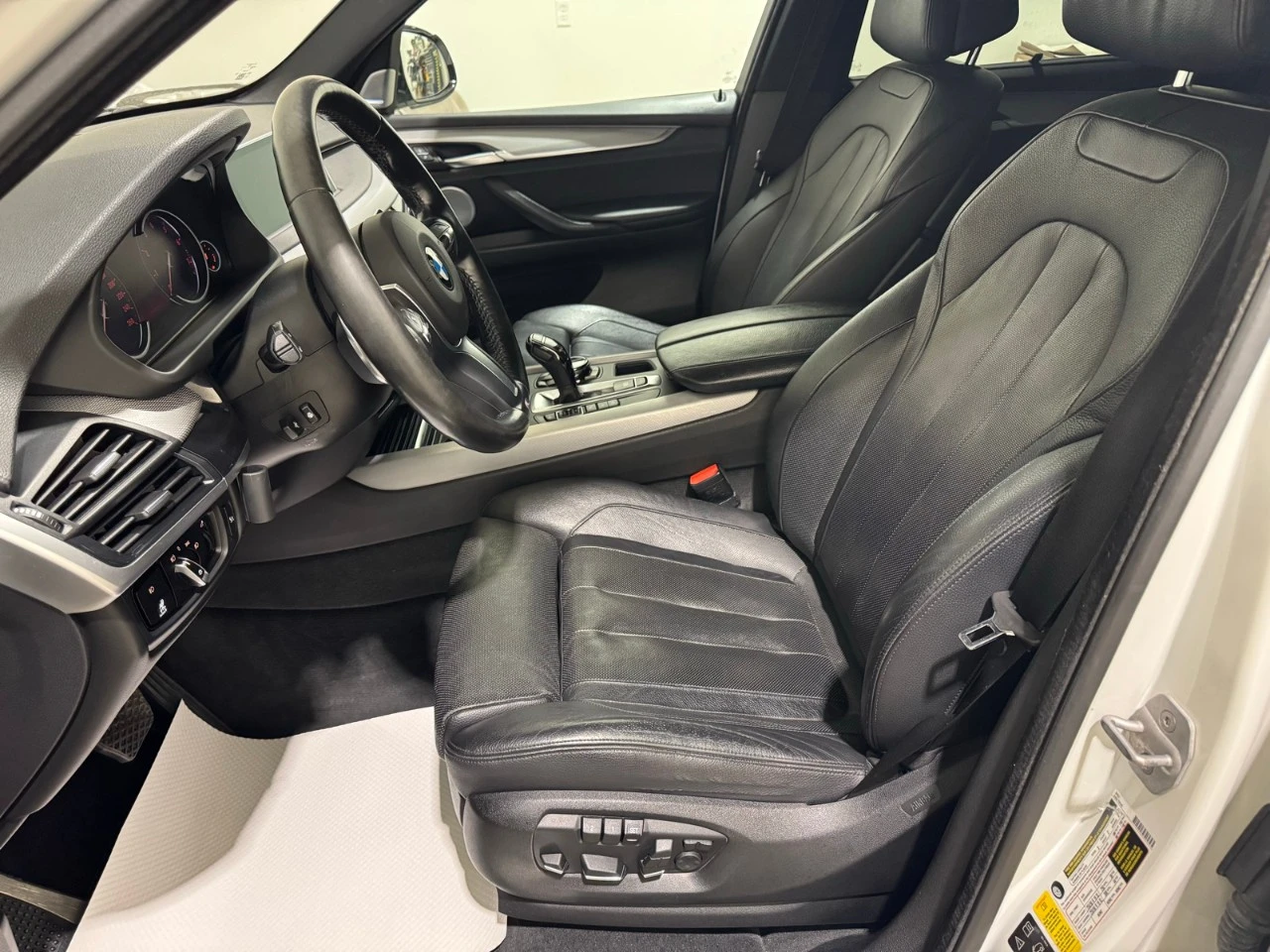 BMW X5 * X50i* HeadUp* AвтоКредит* (ЦЕНА ДО БГ), снимка 15 - Автомобили и джипове - 54439382