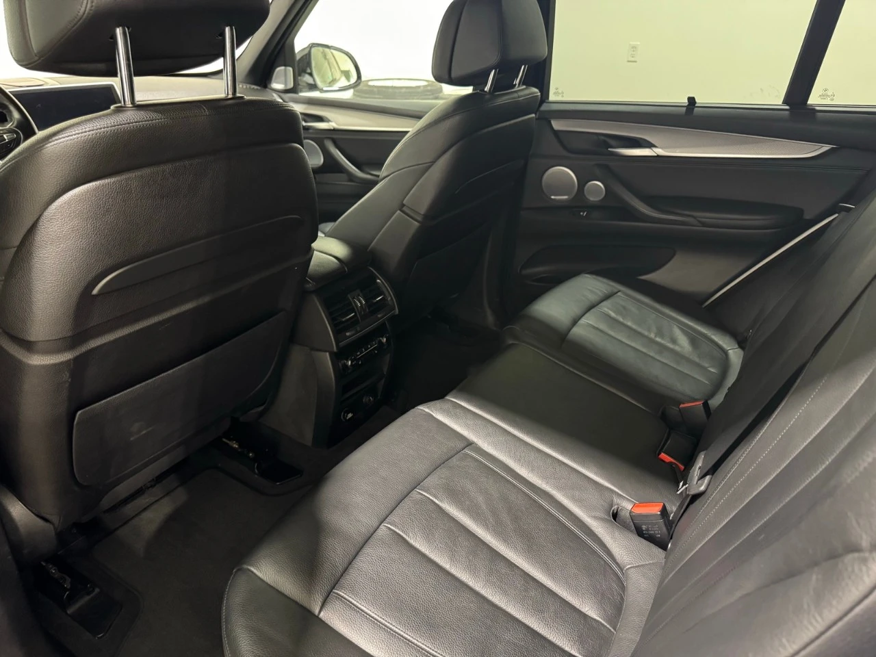 BMW X5 * X50i* HeadUp* AвтоКредит* (ЦЕНА ДО БГ), снимка 16 - Автомобили и джипове - 54439382