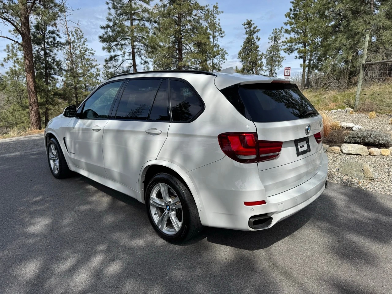BMW X5 * X50i* HeadUp* AвтоКредит* (ЦЕНА ДО БГ), снимка 6 - Автомобили и джипове - 54439382