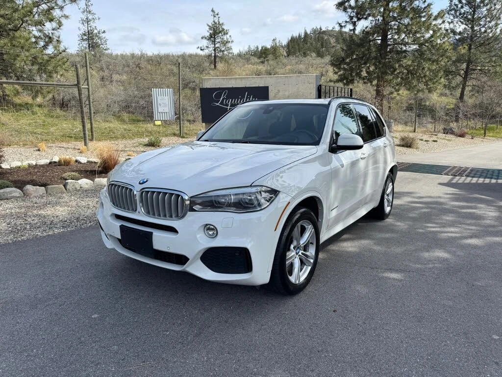 BMW X5 * X50i* HeadUp* AвтоКредит* (ЦЕНА ДО БГ)