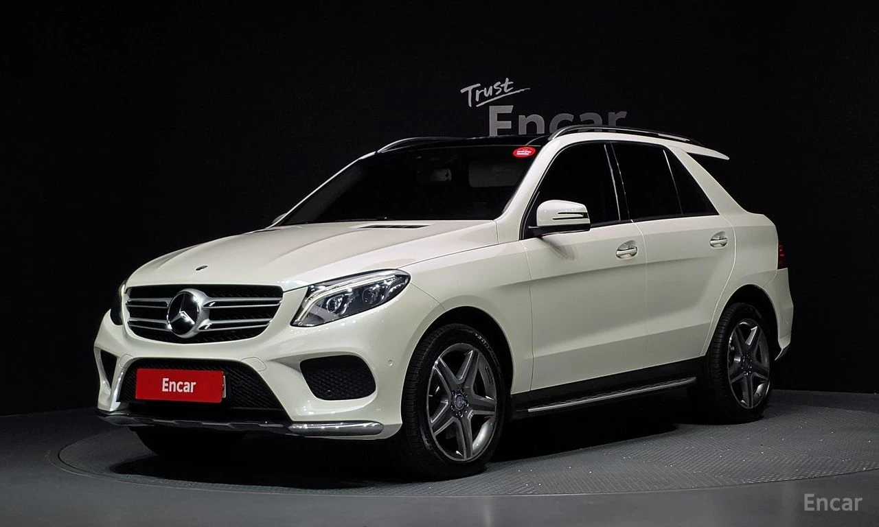 Mercedes-Benz GLE 350 AMG* LINE* ПОДГРЕВ* ОБДУХВАНЕ* LANE* ASSIST* ПАНОР