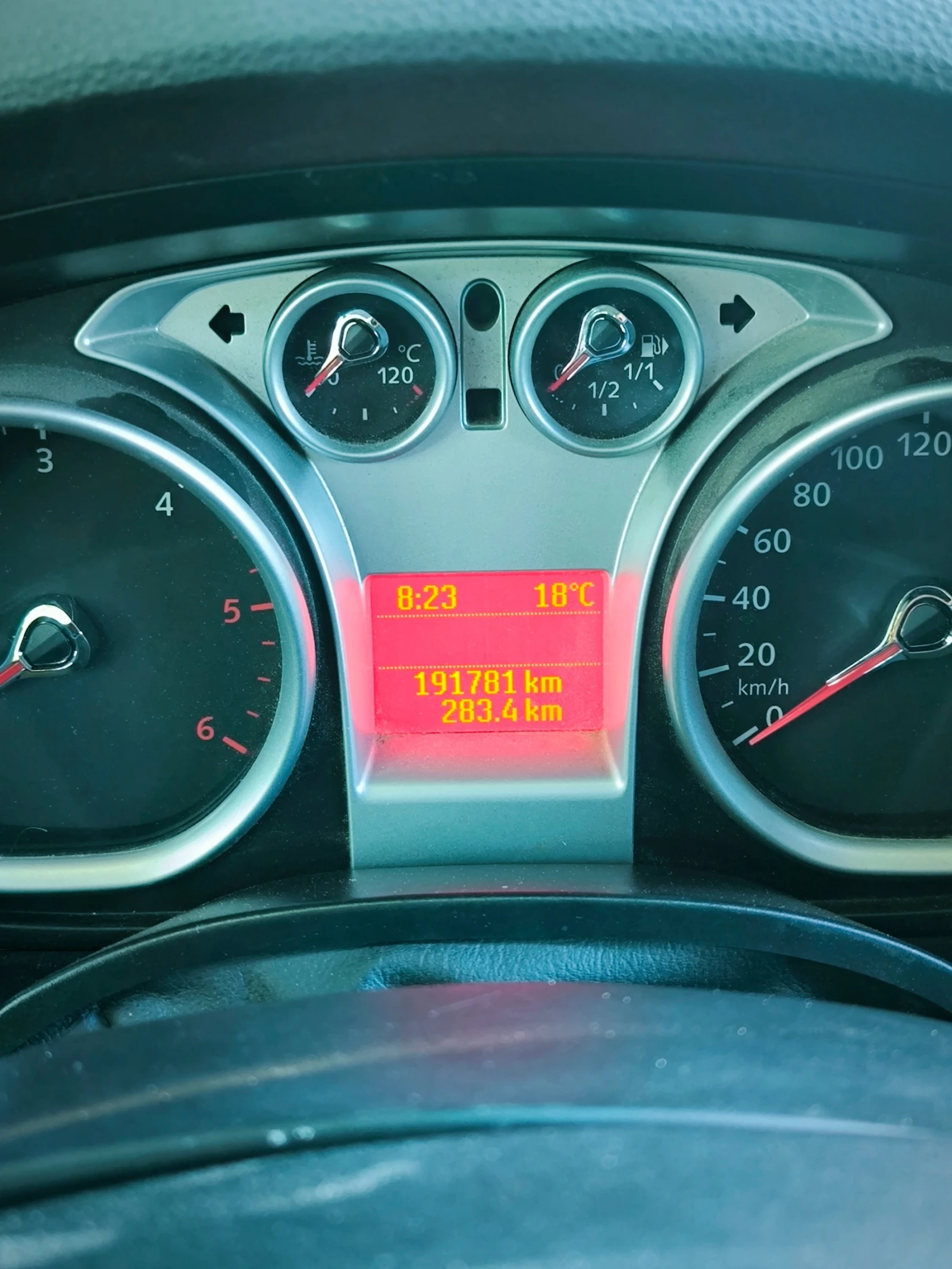 Ford Kuga 1, снимка 3 - Автомобили и джипове - 56133065