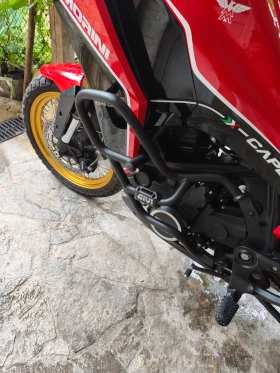 ����� �� �������� �� Moto Morini X-Cape 649 