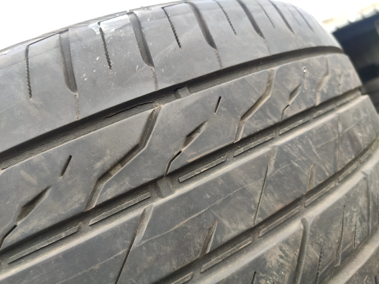  225/40R18 | Mobile.bg   6