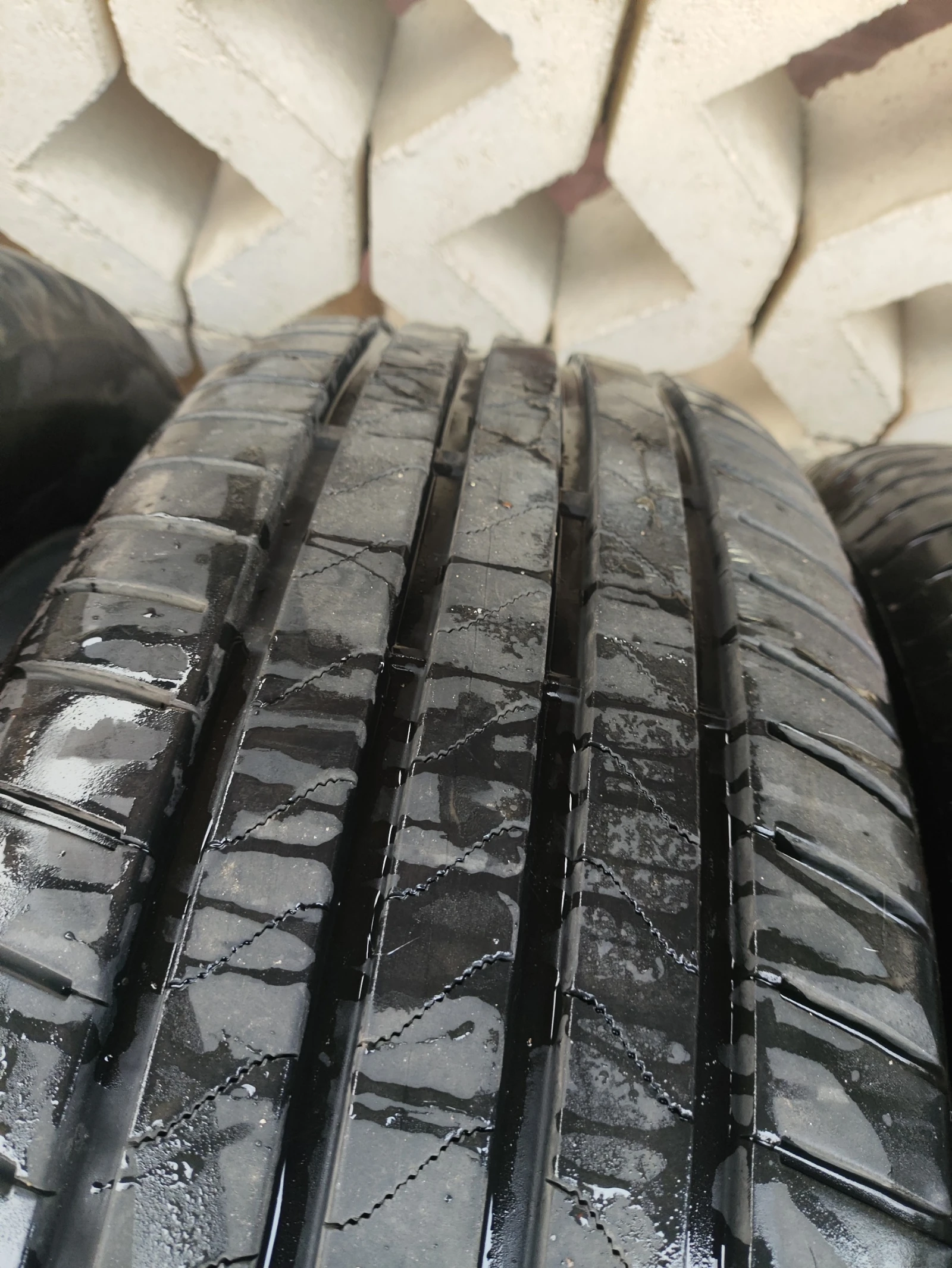 ���� � ������ 235/60R18 �� Volvo Xc90 | Mobile.bg � ����������� 11