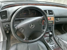 Mercedes-Benz CLK, снимка 10