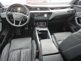 Audi E-Tron TECHNIK| S-LINE| HUD| 360| PANORAMA| ОБДУХВАНЕ| , снимка 8