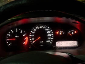 Nissan Primera 1.8i, снимка 10