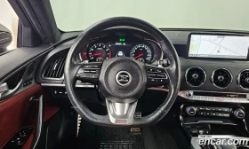 Kia Stinger 3.3 GT Masters Turbo Package, снимка 13