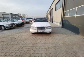 Mercedes-Benz C 180, снимка 1