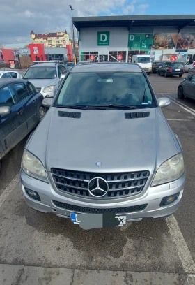     Mercedes-Benz 320