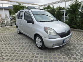 Обява за продажба на Toyota Yaris verso 1.3VVTI-87кс= АВТОМАТ= КЛИМАТИК ~5 900 лв. - изображение 1